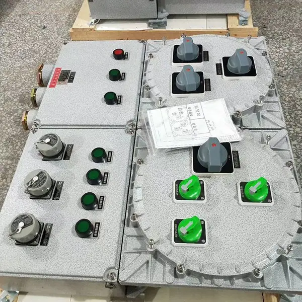EPS防爆控制柜_防爆集中控制型应急照明疏散指示系统_36V低压安全出口灯