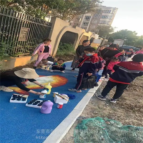 陶瓷颗粒胶彩色防滑路面彩色透水混凝土 防滑路面材料