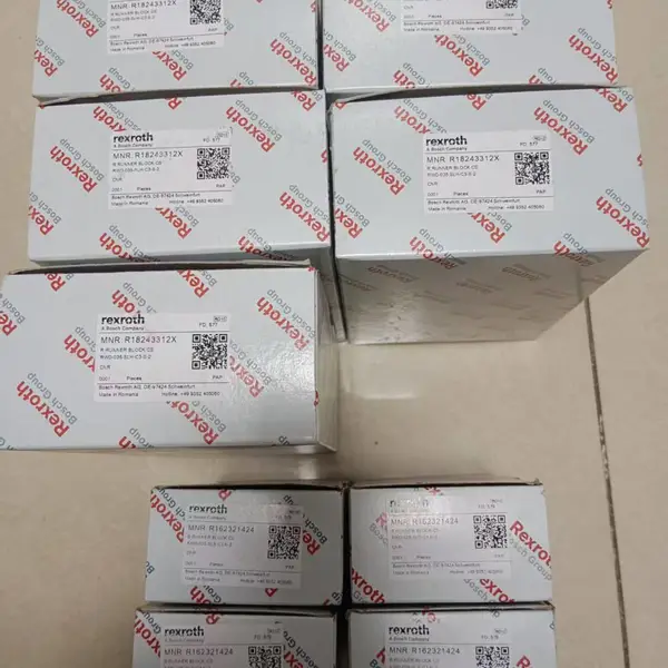 滑块物料号：R162442320内部型号KWD‑045‑SLH‑C2‑H‑1