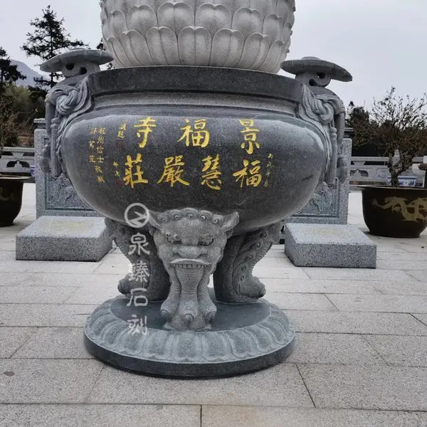 唐代石材香炉雕刻 青石烧香炉石雕 圆形三足石鼎 结实耐用