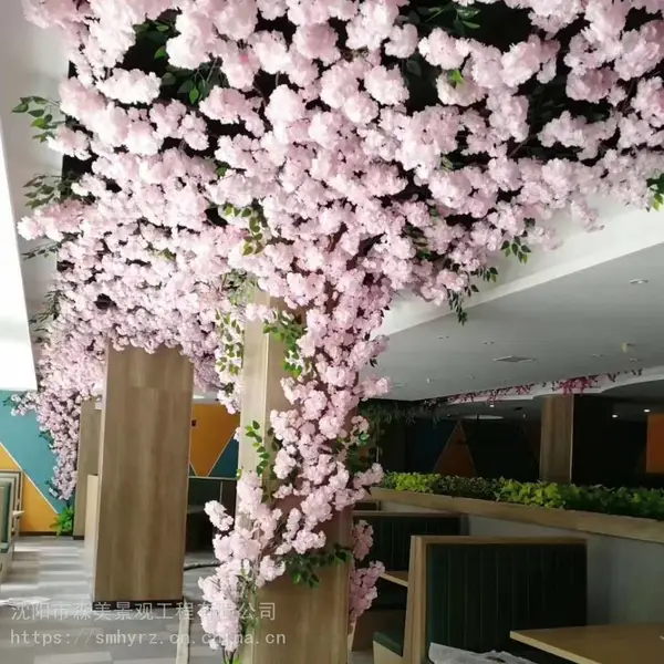 沈阳花艺软装专业制作藤蔓景观室内花艺软装餐饮店花艺装饰