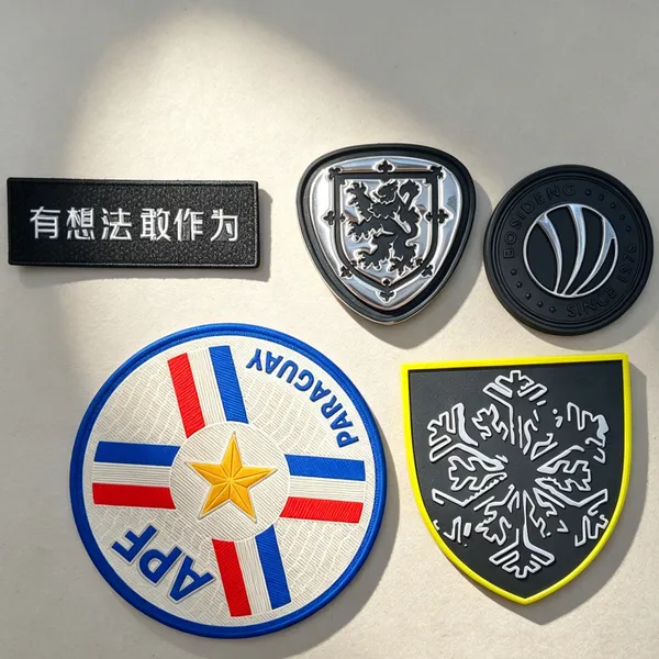高周波电压TPU LOGO 定制 立体高频热切烫标 服装箱包潮牌环保