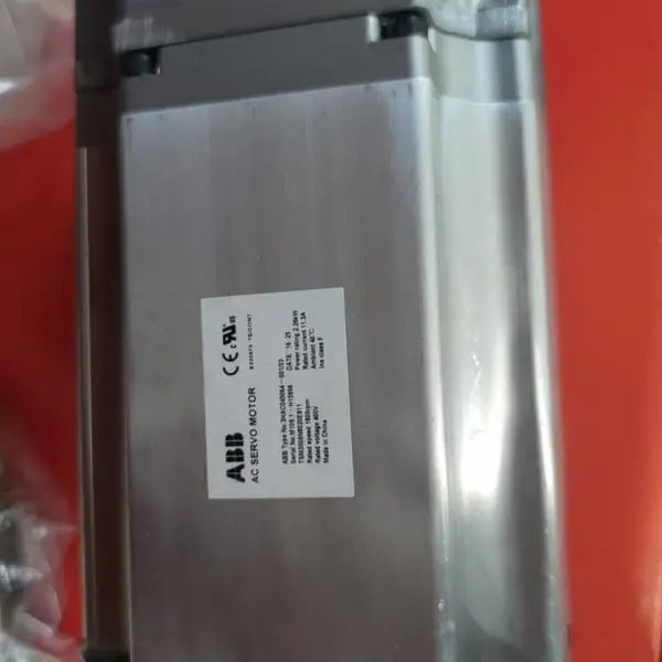 维修检测3HAC021457-001 ABB机器人电机卡死不动