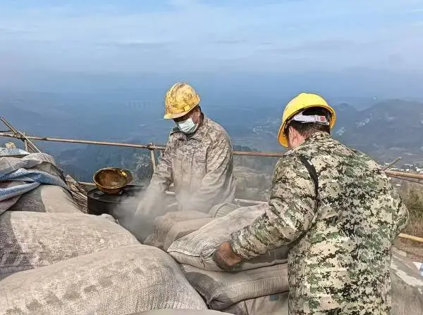 北京门头沟地基加固电话 地基下沉注浆加固 地面塌陷注浆