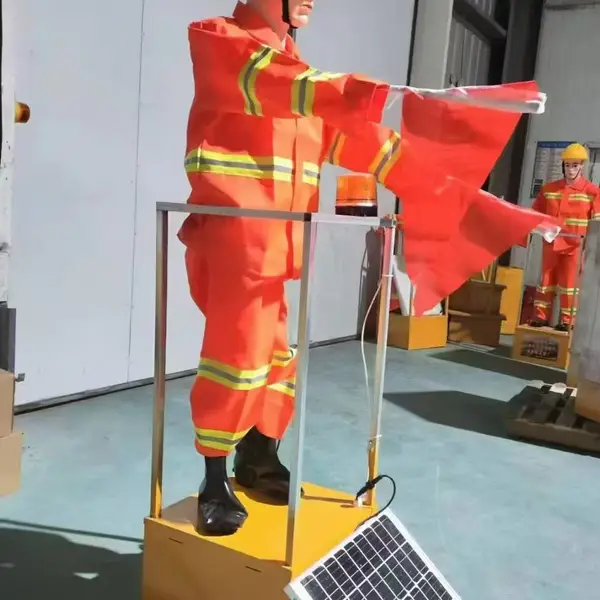 太阳能保通机器指挥人