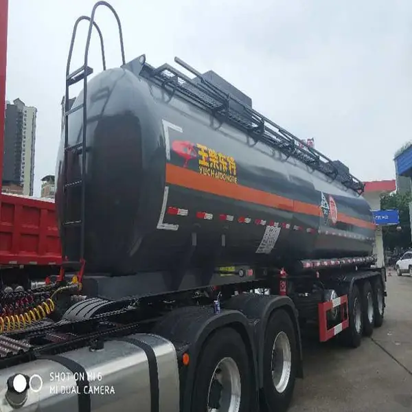 专用汽车之都随州东特AT型车辆硫酸罐式运输半挂车