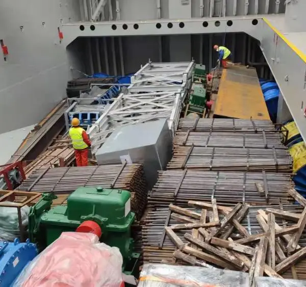 散杂船上海到Lquique伊基克运送设备钢材到智力海运船员招牌信息发布