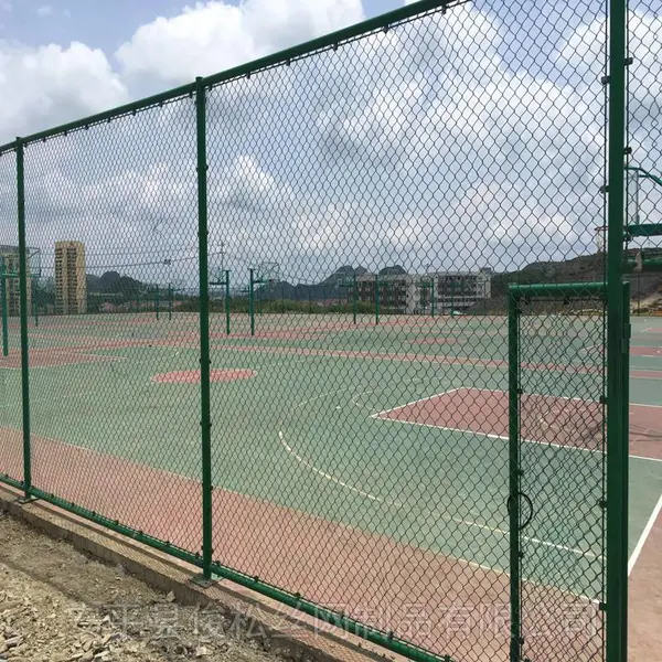 优惠销售篮球场围栏 球场围网规格型号 围网组合灵活