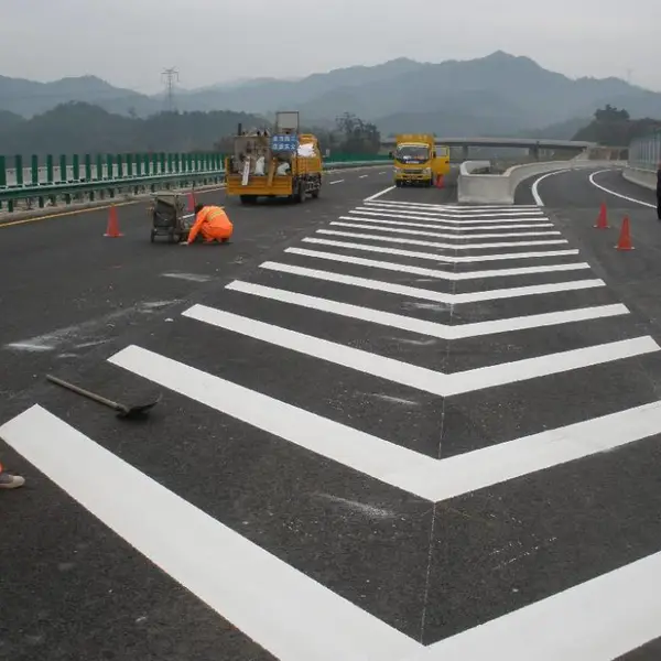 贵阳热熔标线贵州热熔标线施工贵州道路热熔标线贵州道路划线