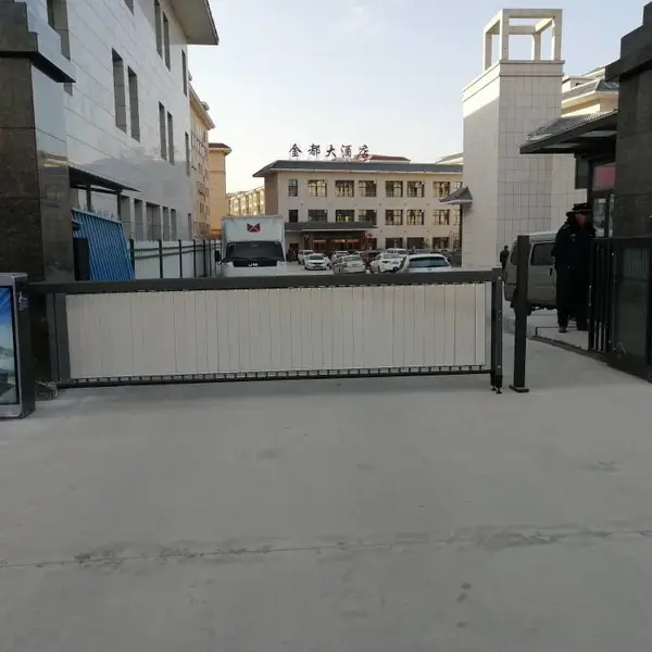 天水零点办公专业安装停车场系统车牌识别系统广告道闸考勤机防盗系统监控系统,批发零售点钞机