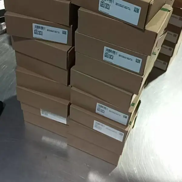 数控车床传动用Hiwin上银线轨滑块HGH45CA3R880ZAC