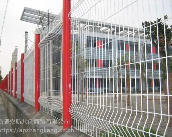 乌鲁木齐高速公路隔离栅A新疆高速公路生态绿篱隔离栅厂家