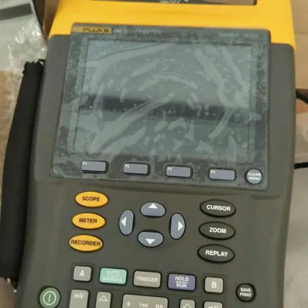 回收FLUKE福禄克 43B 287C 196C 199 等型号仪器仪表设备