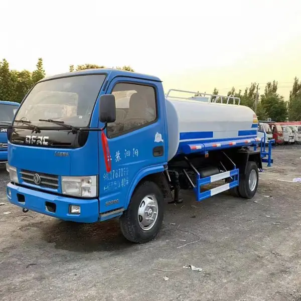 洒水车高品质产品 矿区景区园林绿化浇灌车 品牌专用