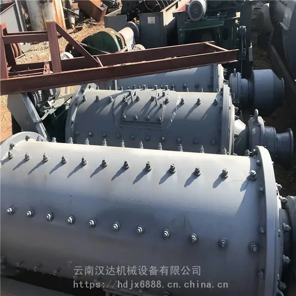 溢流型生石灰磨粉设备 钢渣球磨设备 铁矿石球磨机