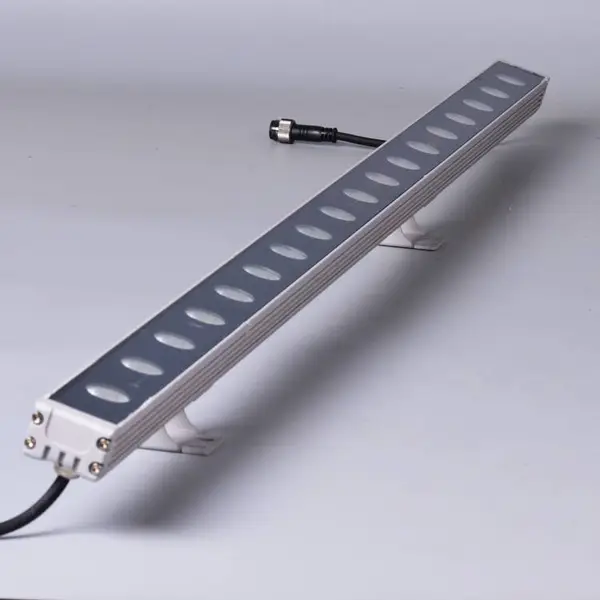 户外工程亮化灯具led欧司朗18w洗墙灯华亮星供应