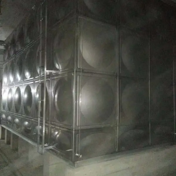 不锈钢水箱 模压拼装水箱 质量可靠 安装快捷 厂家提供方案