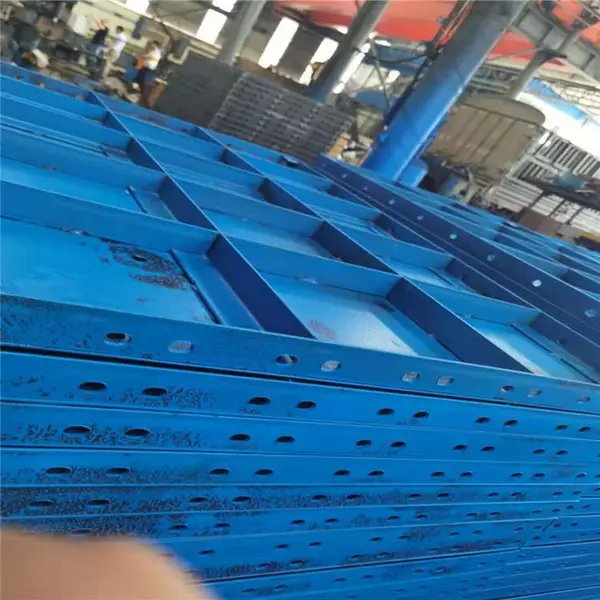昆明圆柱模/隧道桥梁模板 防撞墙组合钢模板 管廊桥梁护拦钢模板 异型钢模板