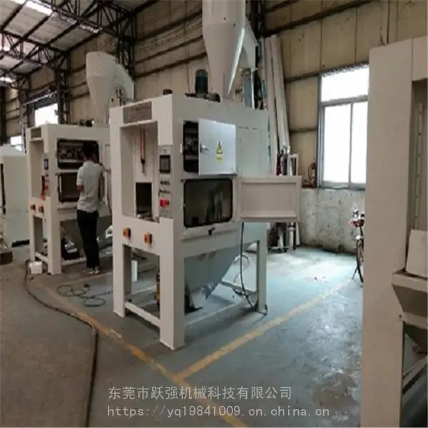 摩托车头盔喷砂机 赛车头盔喷砂机 头盔喷砂设备 头盔自动喷砂机