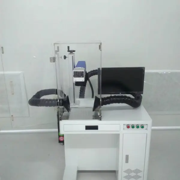 成都橡胶塑料产品激光打标机销售 铭牌标牌大面积激光刻字机打码机