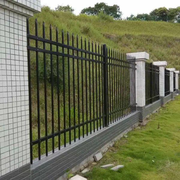 广东锌钢围墙护栏铁艺围墙栏杆建筑外墙栅栏生产安装