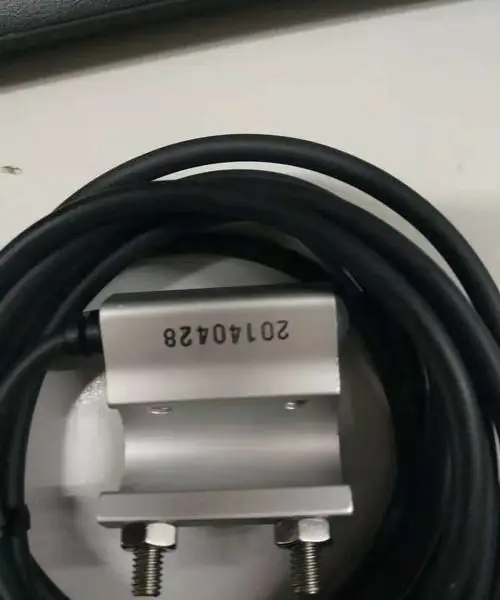��Ӧ��`EATON CASTLE UPS 1/3KVA ���ϵ�ϵͳ C-1000FS UPSC-2