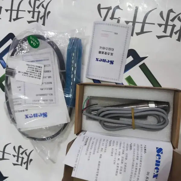 ��Ӧѹ��������DG1300-BZ-A-2-1/AA/CD20���̻�е