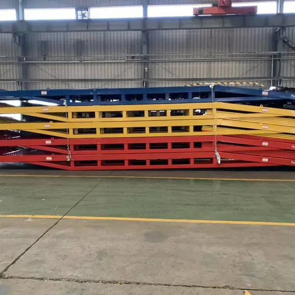 广州8吨10吨移动装货登车桥 集装箱装卸平台叉车坡道仓库蹬高月台