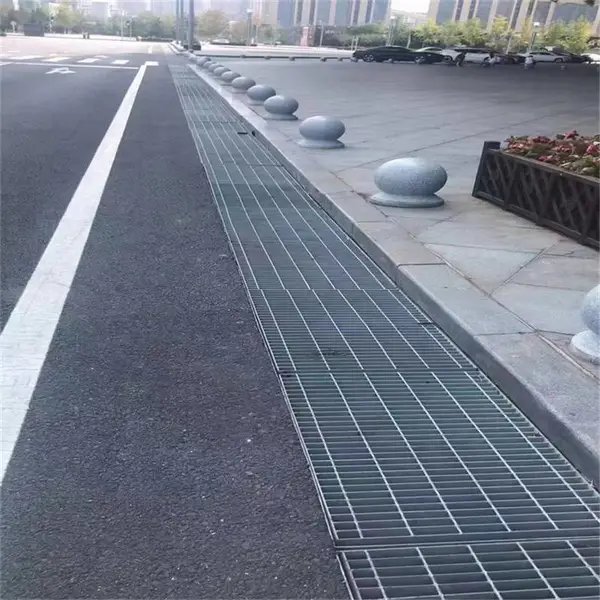 栅顶钢格栅马道 舞台灯具高空平台钢格板走道板 云磊 维修检修踏步板