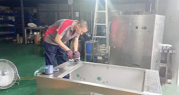 上海专业四边封包装机厂家直销 来电咨询 海王供