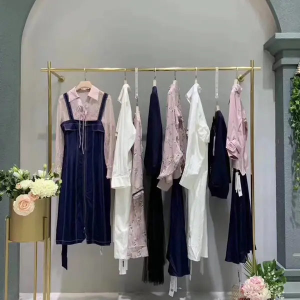 Fone19秋冬装成都女装加盟连锁店深圳辽宁葫芦岛便宜的女装货源