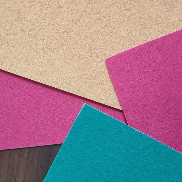 ������άͿ��ձ��װ�޲��ϣ�Fiberglass coated facing tissue