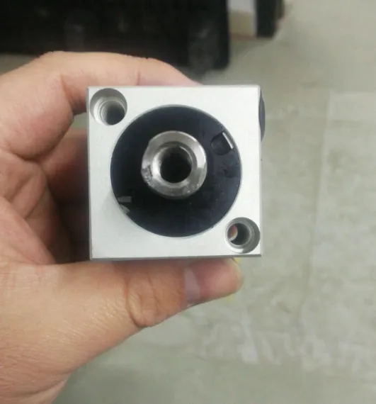 供应 compact 气缸 SFHD118X12