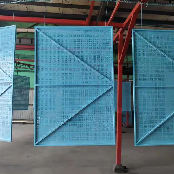 福建外架钢板网 钢板冲孔网 现代标准化工地 规格可定制