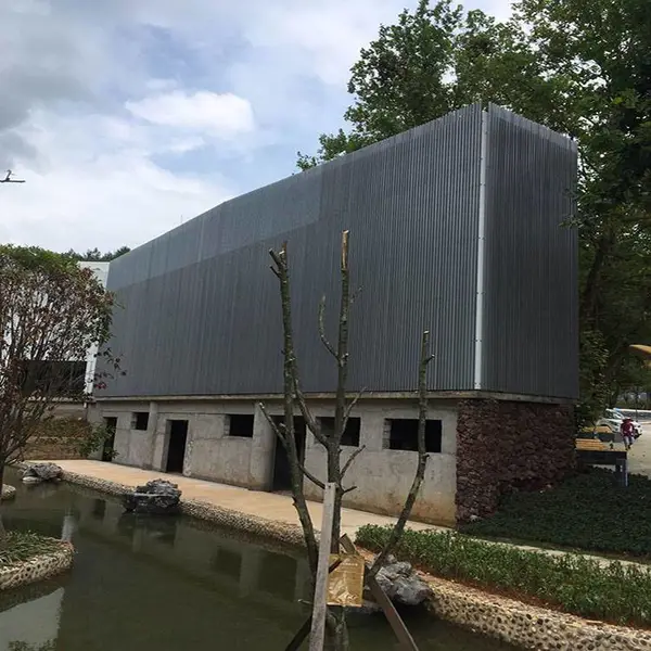 贵州商场定制50X100外墙铝方通 黑色铝方通装饰幕墙
