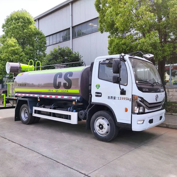 东风12吨喷洒车 带大平台 配30米柴油喷雾机组 多功能抑尘车