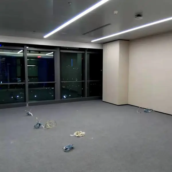������ɽд��¥���ı�����칫�ҵ�̺��ϴ����������ϴ