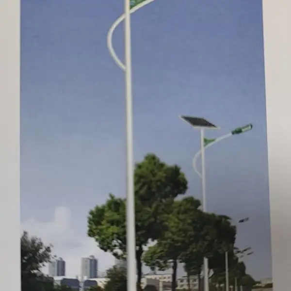 太阳能灯户外防水庭院灯家用超亮LED路灯室外花园照明投光灯