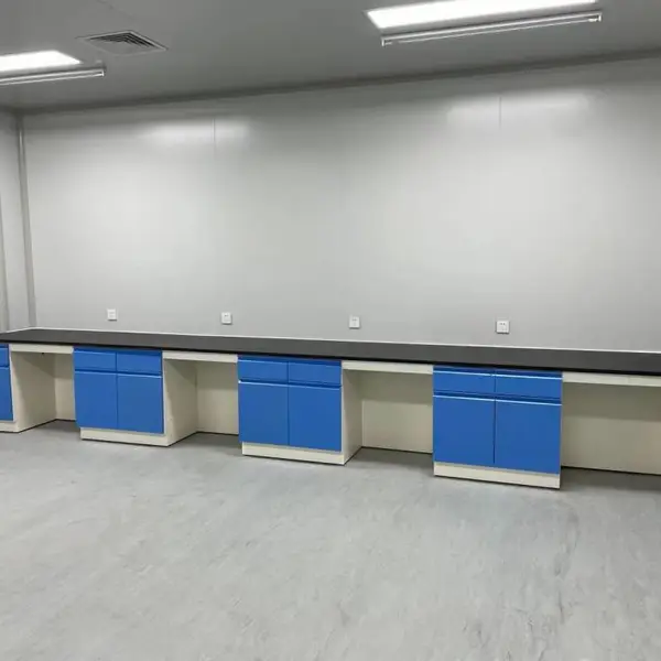 实验室全钢操作台 防腐蚀易清洁设计 潍坊厂家直营 医疗药企专用