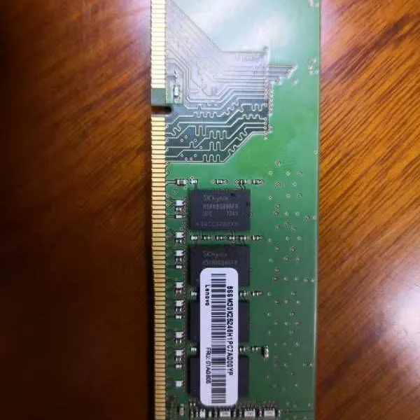 联想原装全新DDR4 8G 1RX8 2400 台式机内存，Lenovo原包兼容2666