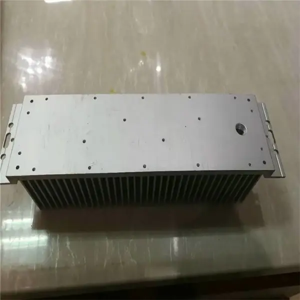 ���ҹ�Ӧ ����LED������ɢ������ӹ�������Ϳһ���� ����***