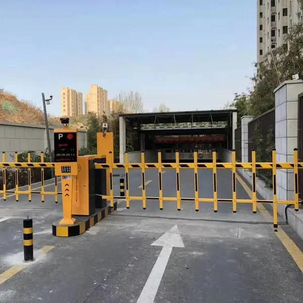 清远电动道闸门 栅栏道闸安装 小区刷卡自动门 起落栏杆