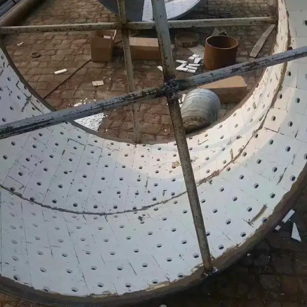 �ɶ���ĥ�մ�Ƭʩ���۸��ڶ���Ǯÿƽ��