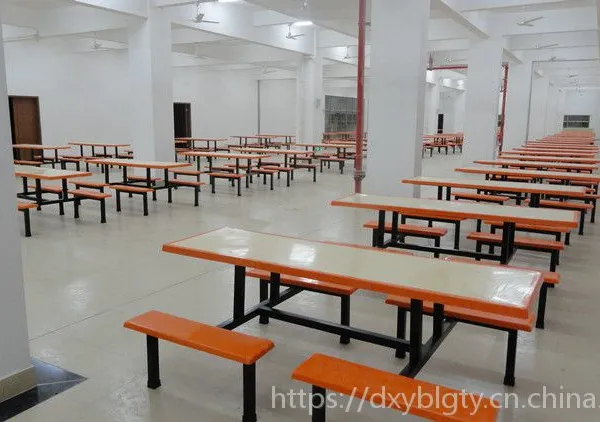 学校食堂连体餐桌椅塑钢四人防火板餐桌椅组合座椅员工靠背餐桌