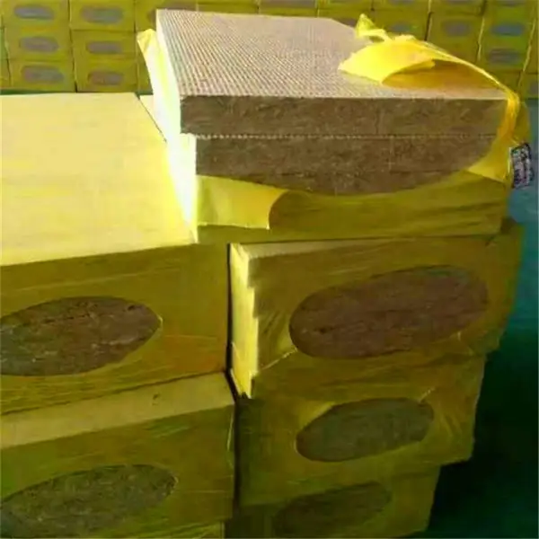 辽源岩棉板选择我们 华利离心玻璃棉延长安装寿命