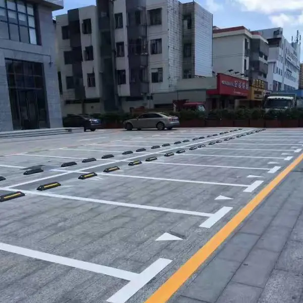 专业施工队承接/道路标线/斑马线/工业区划线