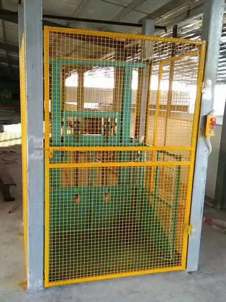 仓储货物升降电梯 导轨式液压升降台 泉州市 启运固定式升降货梯泸州市销售