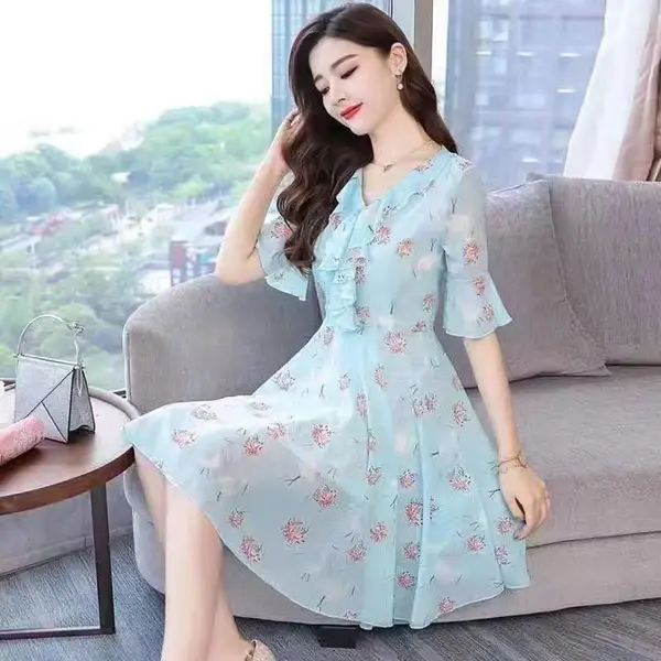 2025新款夏季妈妈装洋气连衣裙中年女装半袖中老年气质大码雪纺裙
