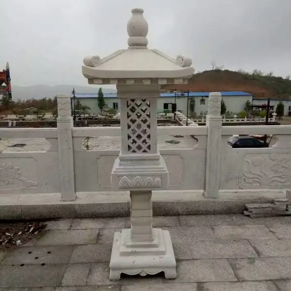 ���ŷ��԰����ʯ���� ��������� ԰�־��۵�����̨ʯ����һ�� ��������