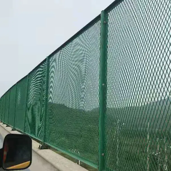 盐场防护护栏围网A盐湖盐场防护护栏围网A盐场防护护栏围网这里有